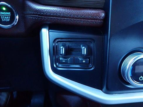 Used 2023 Ford Expedition Max Limited image 22