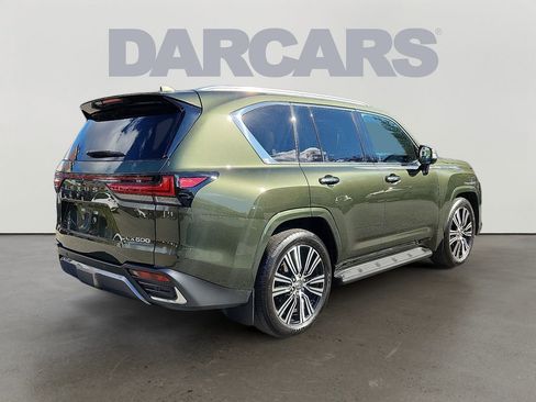New 2025 Lexus LX 600 4WD w/ Luxury Package image 4