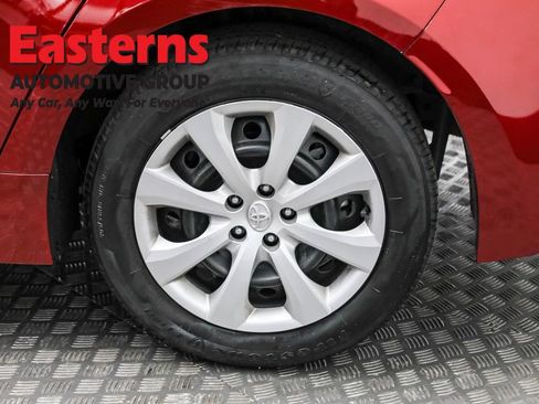 Used 2024 Toyota Corolla LE image 31