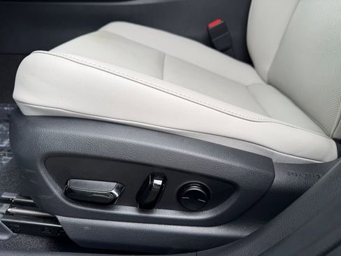 Used 2025 Lexus UX 300h FWD w/ Cold Area Package image 17