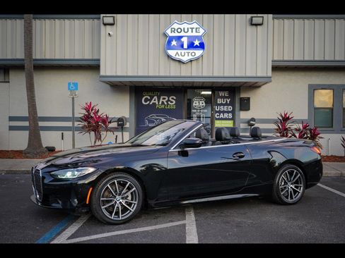 Used 2024 BMW 430i Convertible image 1