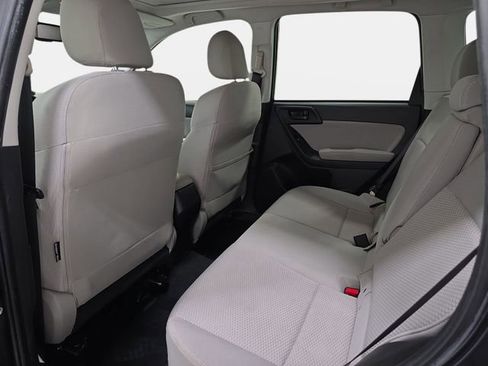 Used 2014 Subaru Forester 2.5i Premium w/ All-Weather Package image 12