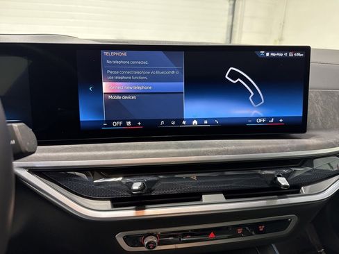 Used 2025 BMW X5 xDrive40i w/ M Sport Package image 23