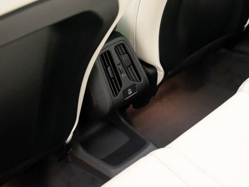 New 2026 BMW X1 xDrive28i image 17