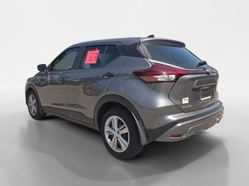 Certified 2025 Nissan Kicks Play S FWD image 3