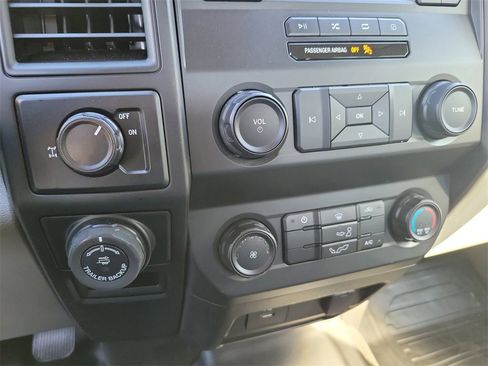 Used 2020 Ford F150 XL w/ Equipment Group 101A Mid image 20