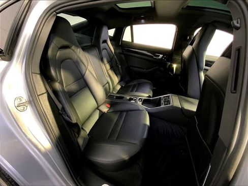 Certified 2019 Porsche Panamera 4 AWD/4WD image 23