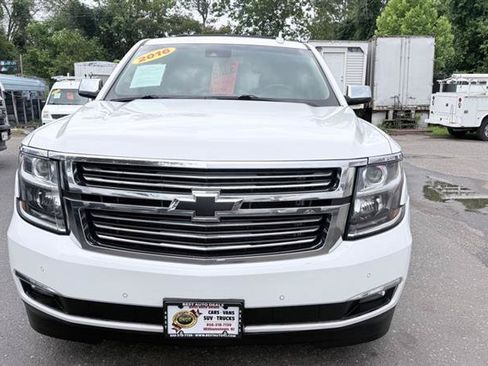 Used 2016 Chevrolet Tahoe LTZ AWD/4WD image 6