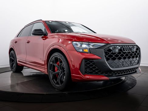 New 2026 Audi RS Q8 performance image 2