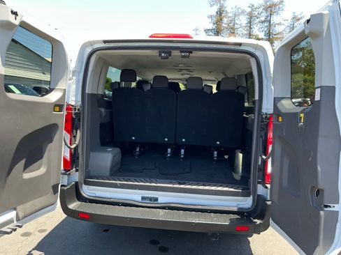 Used 2023 Ford Transit 350 XLT RWD image 26