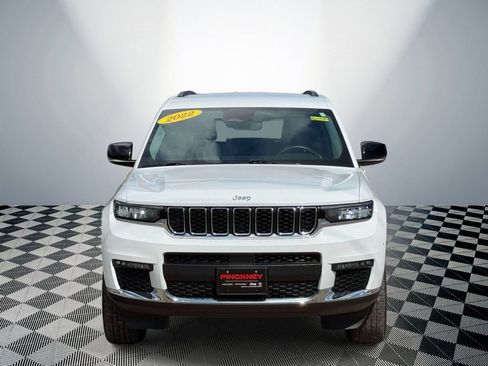 Used 2022 Jeep Grand Cherokee L Limited AWD/4WD image 2