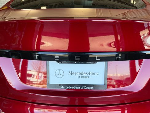 Used 2025 Tesla Model S image 24