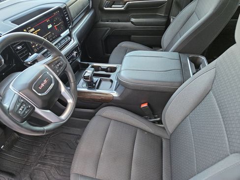 Used 2024 GMC Sierra 1500 Elevation w/ X31 Off-Road Package image 18