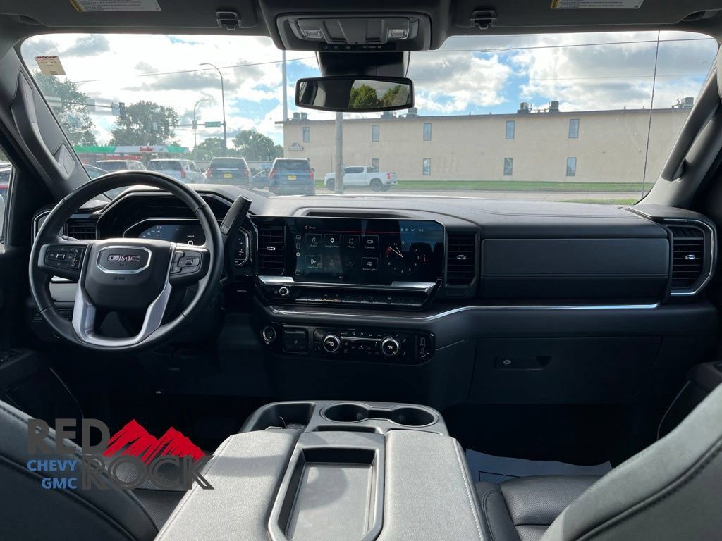 Used 2025 GMC Sierra 1500 SLT AWD/4WD image 14