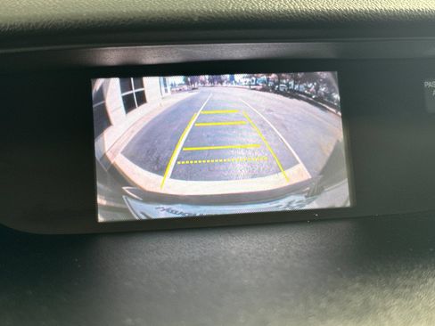 Used 2013 Honda CR-V LX image 24