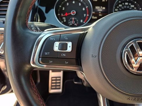 Used 2018 Volkswagen GTI S FWD image 19