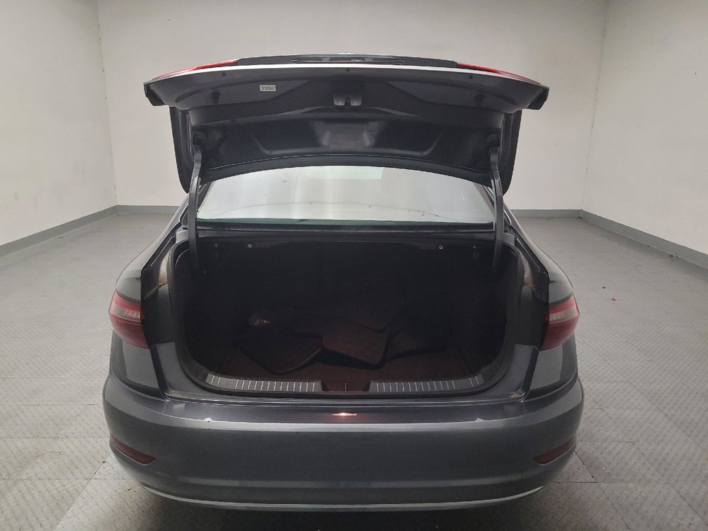 Used 2020 Volkswagen Jetta S FWD image 29