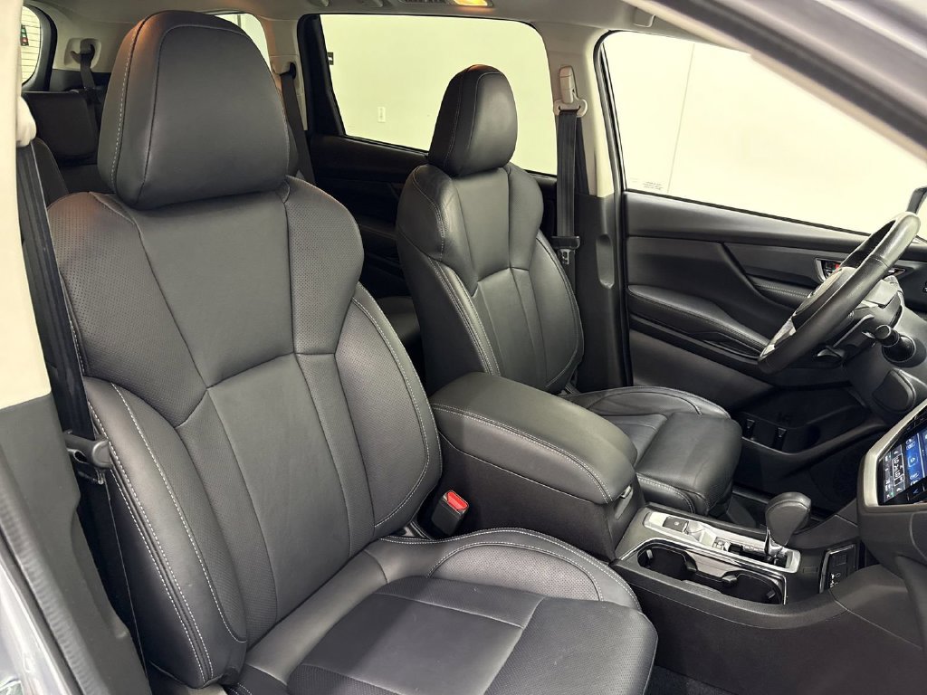 Used 2023 Subaru Ascent Limited AWD/4WD image 25