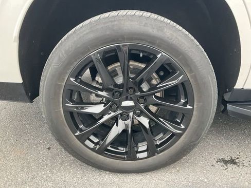 Used 2024 Cadillac Escalade Sport w/ LPO, ONYX Package AWD/4WD image 21