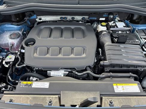 New 2026 Volkswagen Tiguan SE R-Line image 15