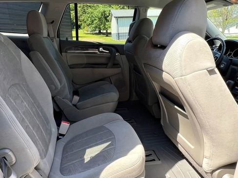 Used 2017 Buick Enclave Convenience FWD image 12