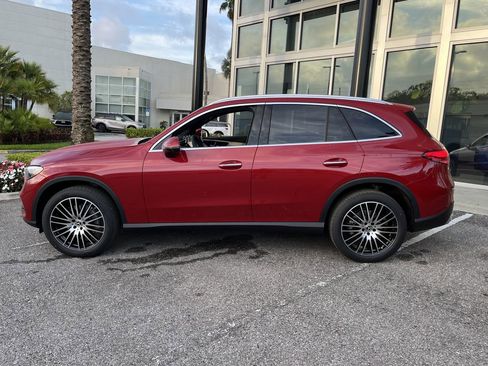 New 2026 Mercedes-Benz GLC 300 image 3