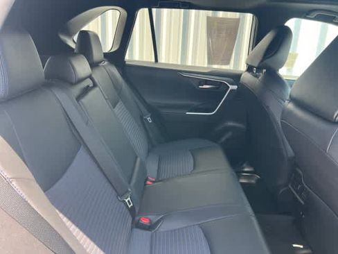 Used 2020 Toyota RAV4 XSE w/ XSE Grade Weather Package AWD/4WD image 24