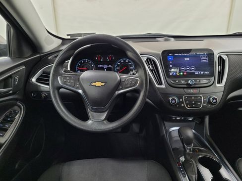Used 2024 Chevrolet Malibu LT FWD image 22