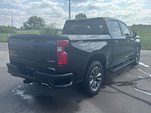 Used 2023 Chevrolet Silverado 1500 RST w/ Z71 Off-Road Package AWD/4WD image 5