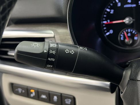 Used 2022 Kia Telluride EX AWD/4WD image 38