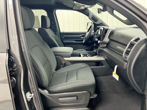 New 2026 RAM 1500 Big Horn AWD/4WD image 22