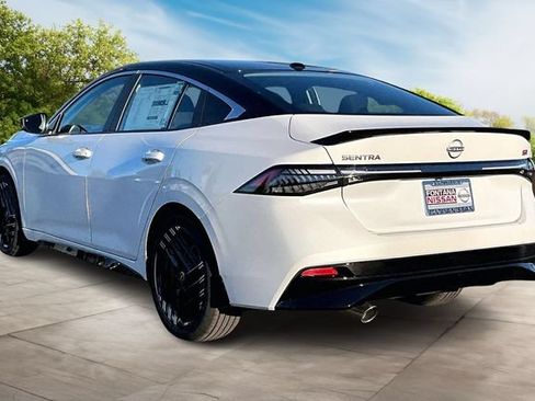 New 2026 Nissan Sentra SR w/ Floor Mat Package FWD image 3