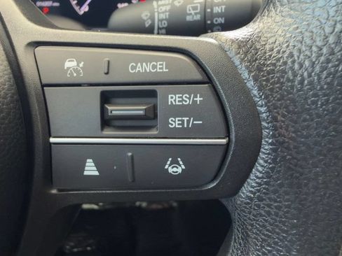 Used 2023 Honda CR-V LX image 28