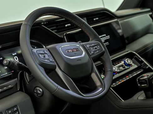 New 2026 GMC Sierra 1500 AT4 w/ AT4 Premium Package AWD/4WD image 12