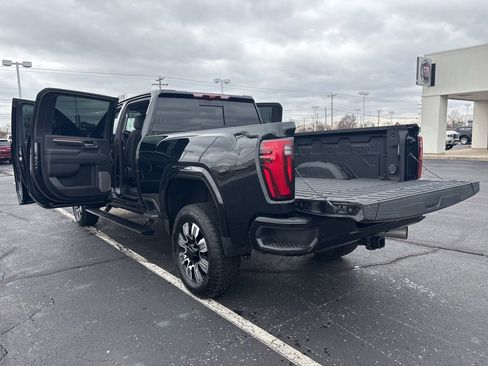Used 2024 GMC Sierra 2500 Denali w/ Denali Reserve Package image 14
