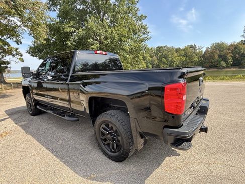 Used 2019 Chevrolet Silverado 2500 LTZ w/ Duramax Plus Package image 7