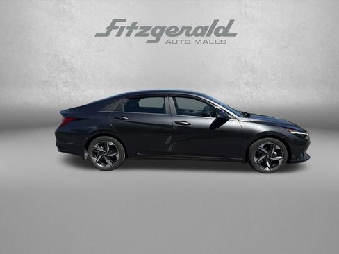Used 2023 Hyundai Elantra Limited FWD image 8