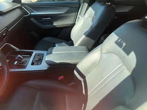 Used 2024 MAZDA CX-90 3.3 Turbo w/ Preferred Plus image 30