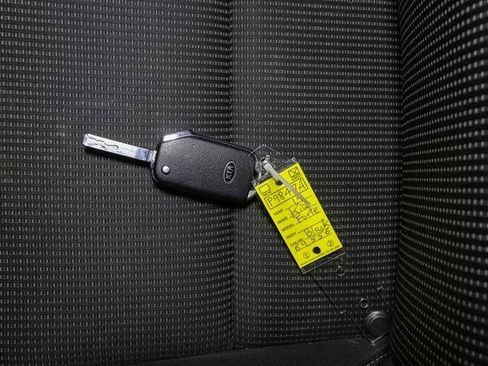 Used 2019 Kia Forte LXS image 34