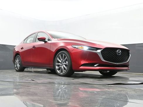 Used 2025 MAZDA MAZDA3 s image 9