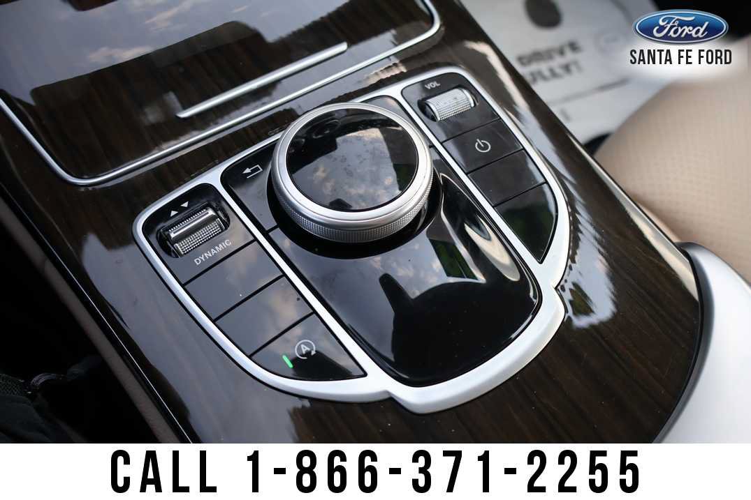 Used 2019 Mercedes-Benz C 300 Sedan image 39