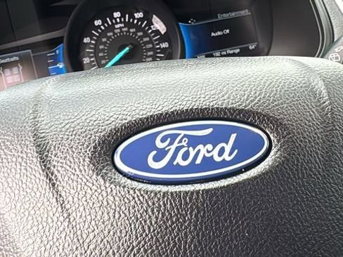 Certified 2024 Ford Edge SEL w/ Convenience Package image 19