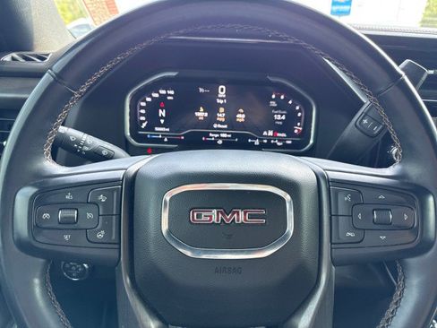 Used 2024 GMC Sierra 2500 AT4 w/ AT4 Preferred Package AWD/4WD image 21