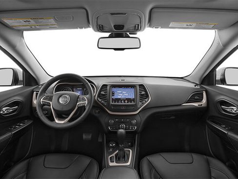 Used 2014 Jeep Cherokee Latitude w/ Cold Weather Group AWD/4WD image 5