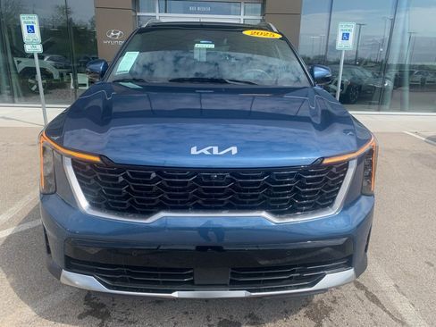 Used 2025 Kia Sorento SX Prestige AWD/4WD image 10