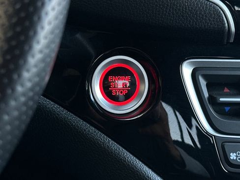 Certified 2025 Honda Ridgeline Black Edition image 25