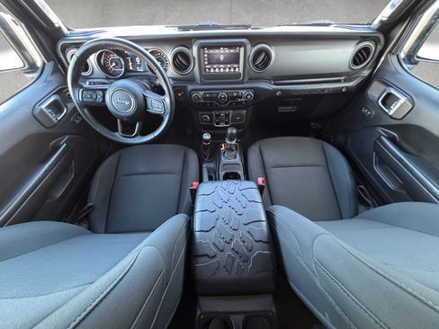 Used 2021 Jeep Wrangler Unlimited Sport image 24