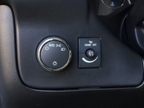 Used 2022 Chevrolet Express 3500 w/ Driver Convenience Package image 21