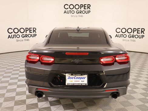Used 2020 Chevrolet Camaro LT image 19