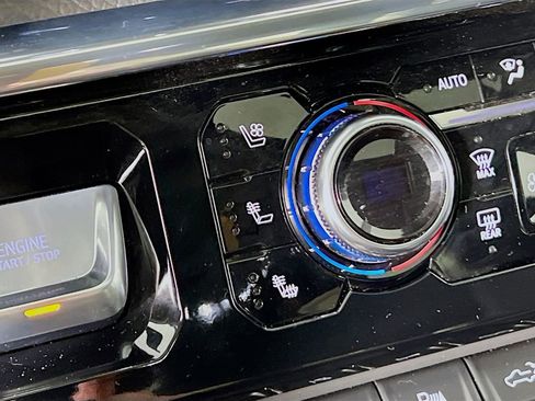 Certified 2025 GMC Sierra 2500 Denali w/ Denali Reserve Package image 18